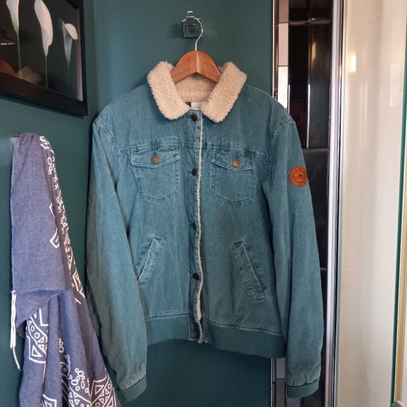 Roxy Jackets & Blazers - ☄️ Host Pick ☄️Roxy Women's Trucker Jacket SZ XL